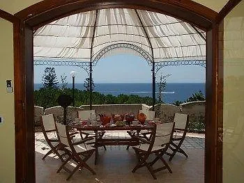 Alojamento de Acomodação e Pequeno-almoço Terrazza Sul Plemmirio