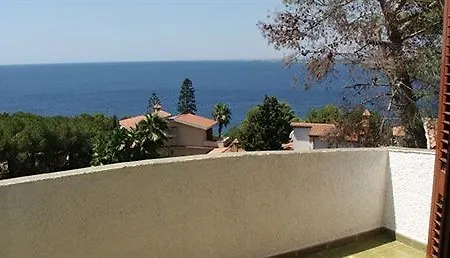 Terrazza Sul Plemmirio Couette-café 4*